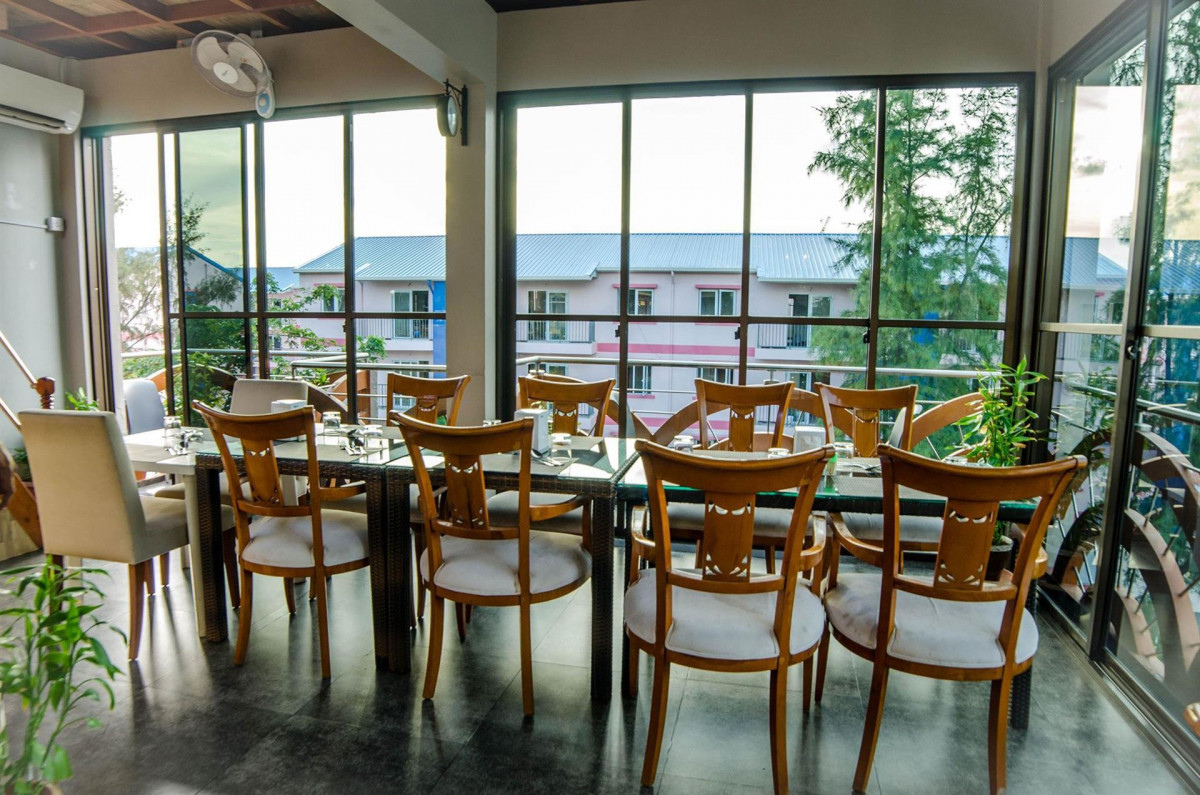 NEWTOWN INN — фото 15