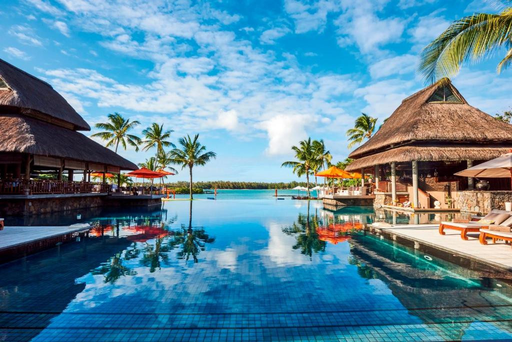 CONSTANCE LE PRINCE MAURICE — фото 7