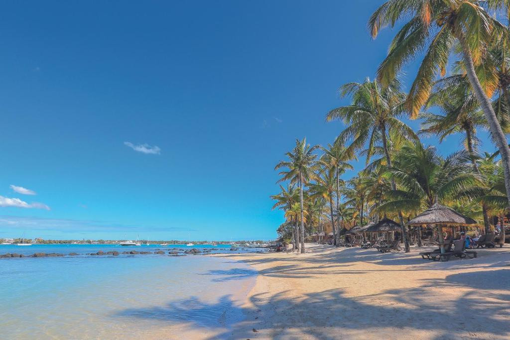 MAURICIA BEACHCOMBER RESORT & SPA — фото 12