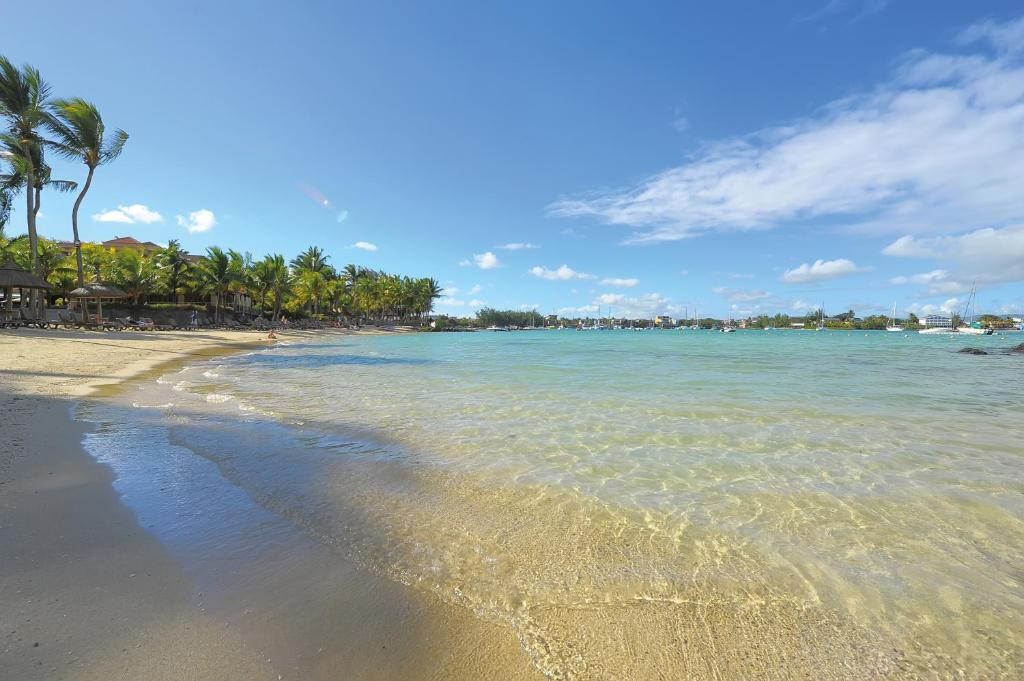 MAURICIA BEACHCOMBER RESORT & SPA — фото 15