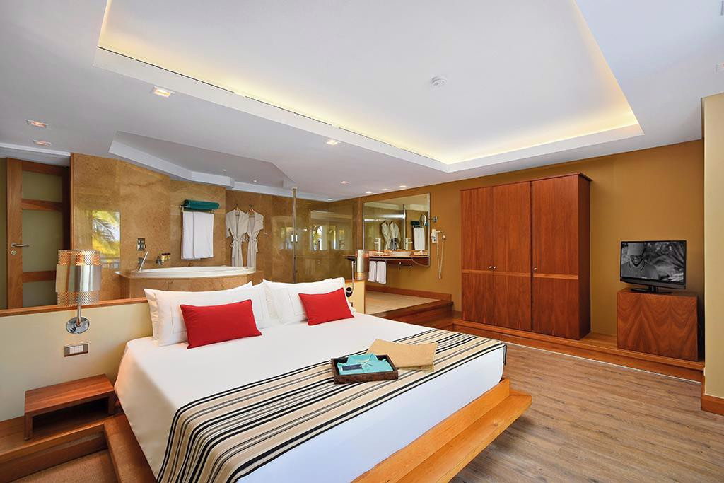SHANDRANI BEACHCOMBER RESORT & SPA — фото 11
