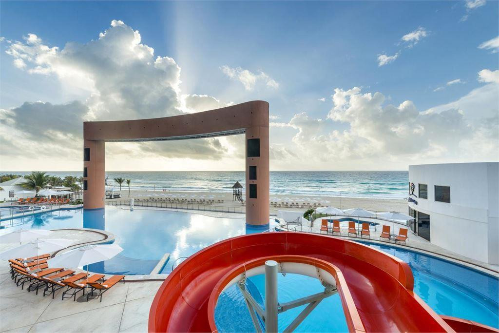 BEACH PALACE — фото 4