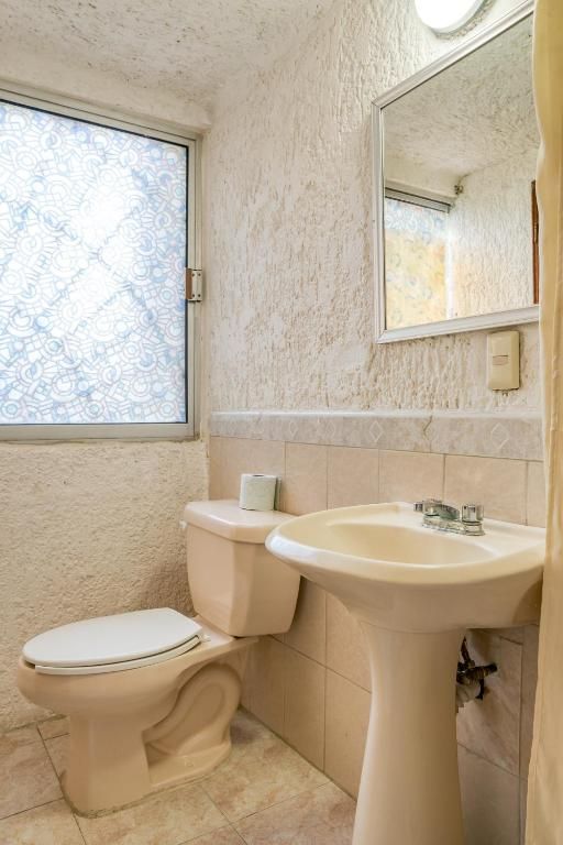 CAPITAL O FARALLON INN — фото 4