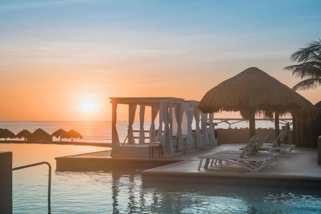 IBEROSTAR SELECTION CANCUN (EX. HILTON CANCUN GOLF & SPA RESORT) — фото 6