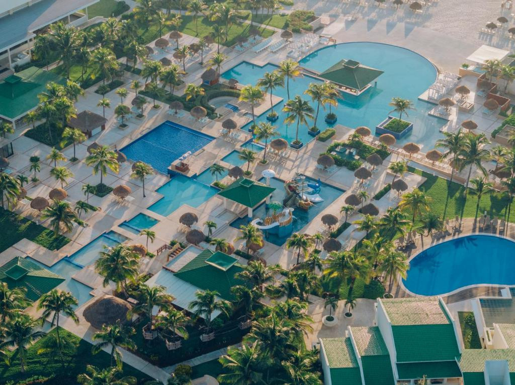 IBEROSTAR SELECTION CANCUN (EX. HILTON CANCUN GOLF & SPA RESORT) — фото 9