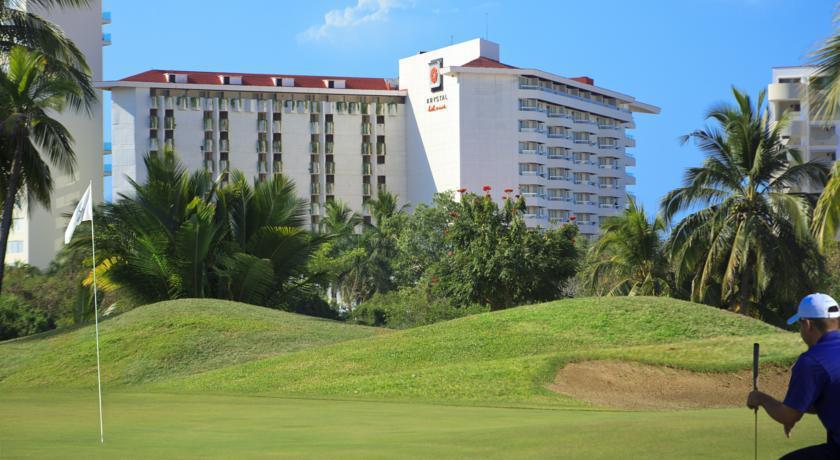 KRYSTAL IXTAPA