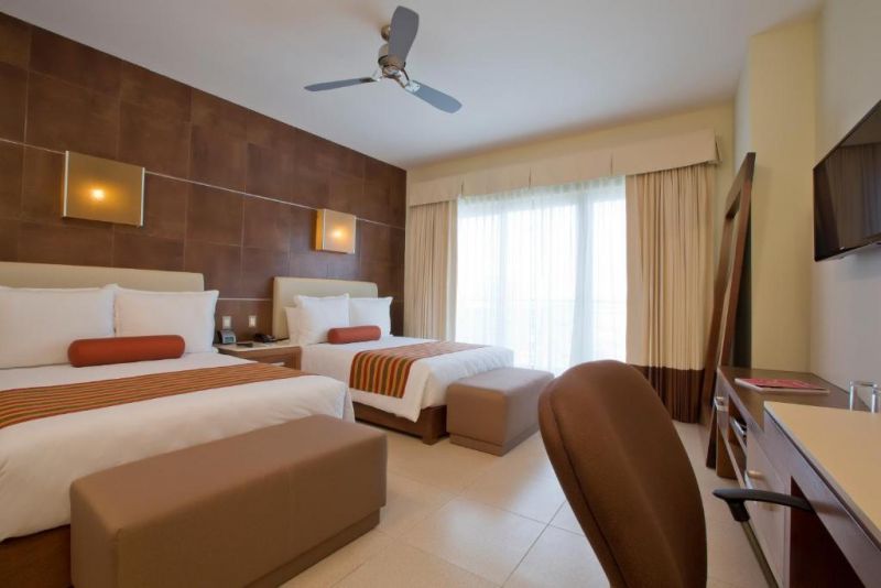 KRYSTAL URBAN CANCUN (EX. B2B MALECON PLAZA HOTEL & CONVENTION CENTER) — фото 5
