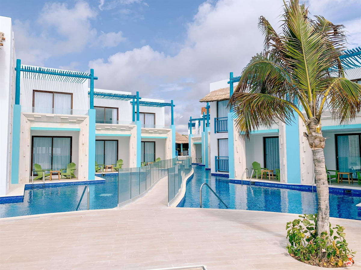 MARGARITAVILLE ISLAND RESERVE RIVIERA CANCUN