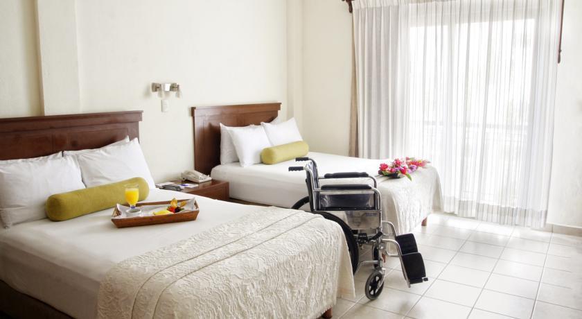 MESON DE LA LUNA HOTEL & SPA — фото 3