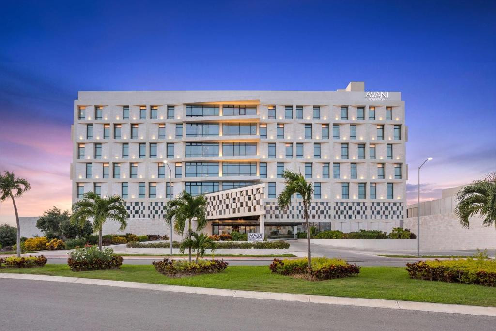 NH СANCUN AIRPORT