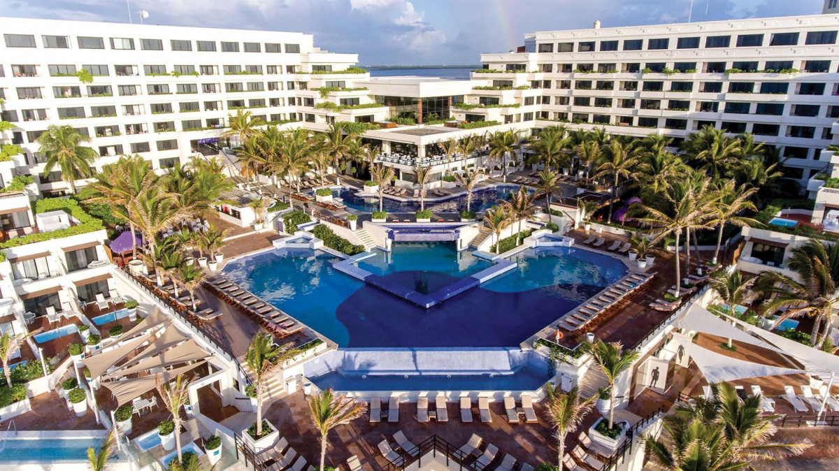 NOW EMERALD CANCUN RESORT & SPA (EX.GRAND OASIS SENS)