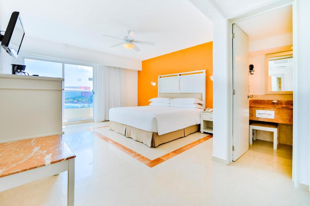 OCCIDENTAL COSTA CANCUN (EX. BARCELO) — фото 17