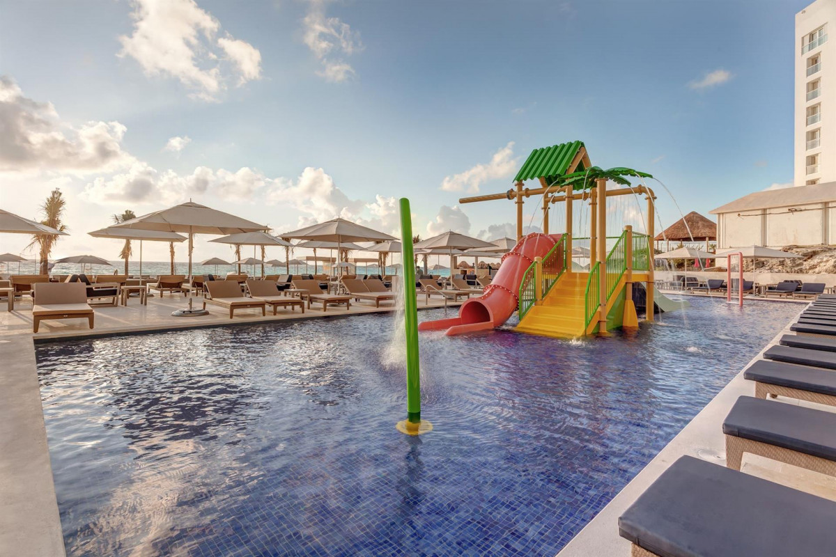 ROYALTON CHIC SUITES CANCUN RESORT & SPA — фото 5