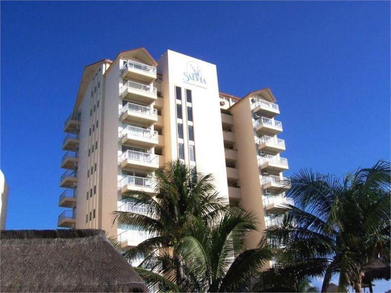 SALVIA CANCUN CONDOMINIUMS