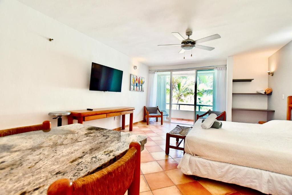 SOLYMAR BEACH & RESORT — фото 17