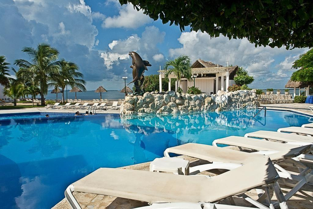 SUNSET MARINA RESORT & YACHT CLUB (EX. SUNSET LAGOON) — фото 2