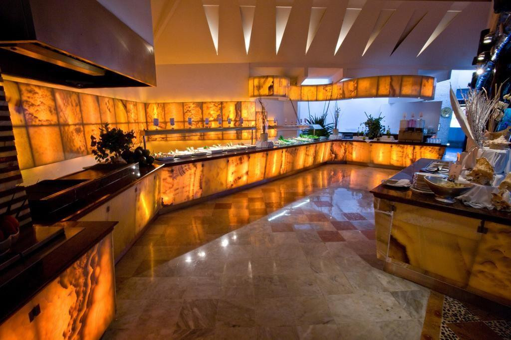 SUNSET MARINA RESORT & YACHT CLUB (EX. SUNSET LAGOON) — фото 13