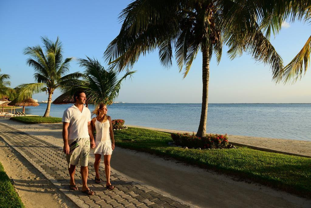 SUNSET MARINA RESORT & YACHT CLUB (EX. SUNSET LAGOON) — фото 14