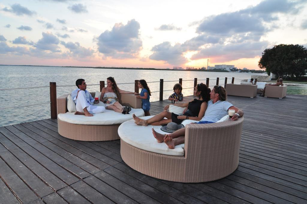 SUNSET MARINA RESORT & YACHT CLUB (EX. SUNSET LAGOON) — фото 15
