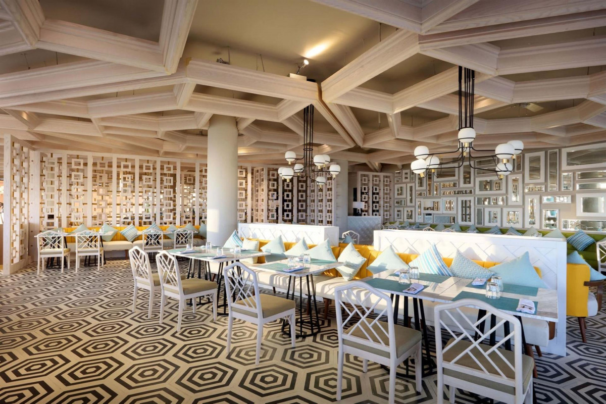 TRS CORAL HOTEL — фото 9