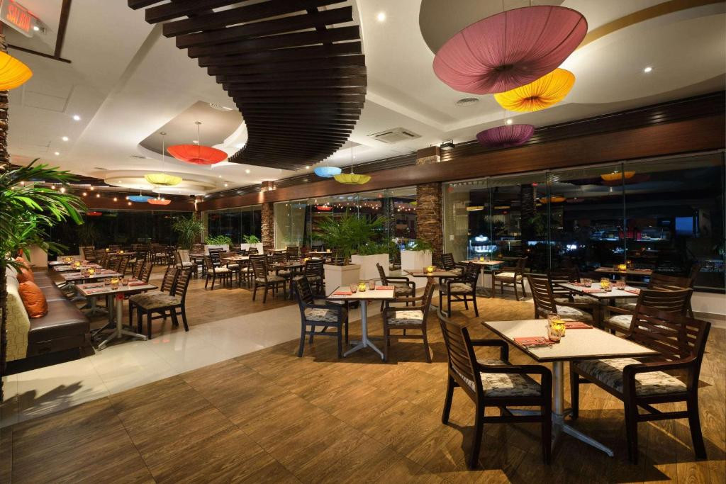WYNDHAM GRAND CANCUN (EX. OMNI CANCUN) — фото 14