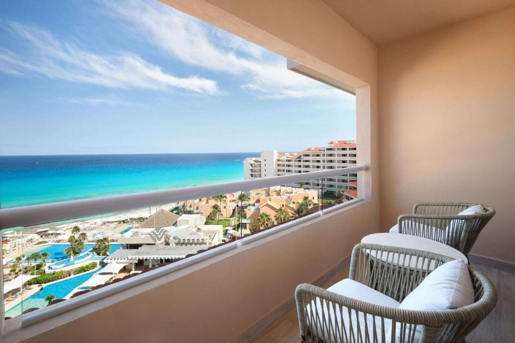 WYNDHAM GRAND CANCUN (EX. OMNI CANCUN) — фото 16