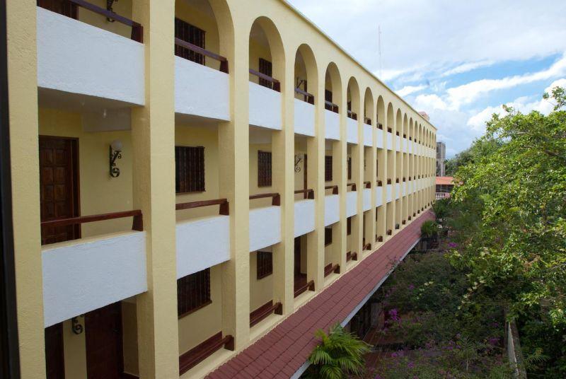 SUITES COLONIAL — фото 2