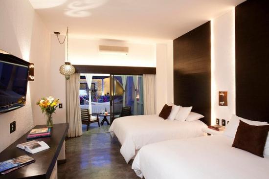 BAHIA HOTEL & BEACH CLUB — фото 15