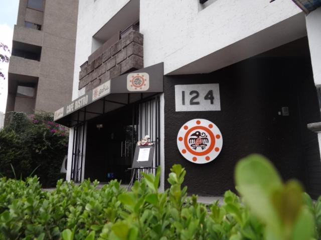 AZTIC HOTEL EXECUTIVE SUITES