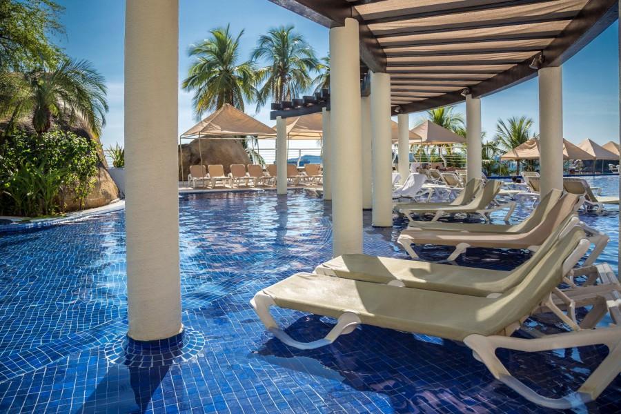 FIESTA AMERICANA VILLAS ACAPULCO