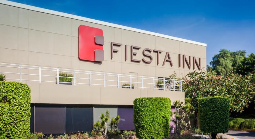 FIESTA INN AEROPUERTO HOTEL
