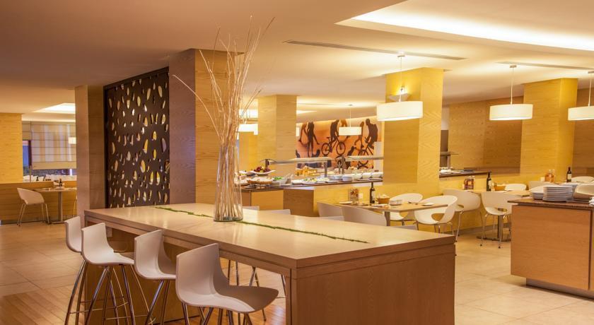 FIESTA INN AEROPUERTO HOTEL — фото 7