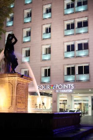 FOUR POINTS BY SHERATON MEXICO CITY COLONIA ROMA (EX. XI CIUDAD DE MEXICO ROMA)