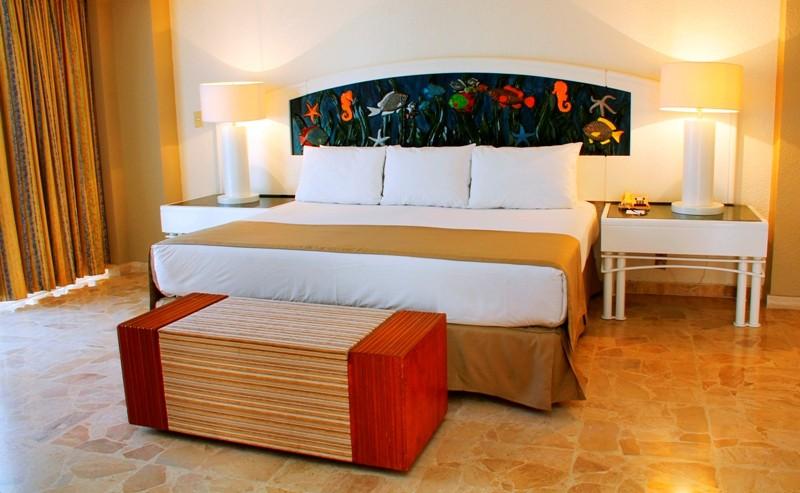 GRAND HOTEL ACAPULCO & CONVENTION CENTER