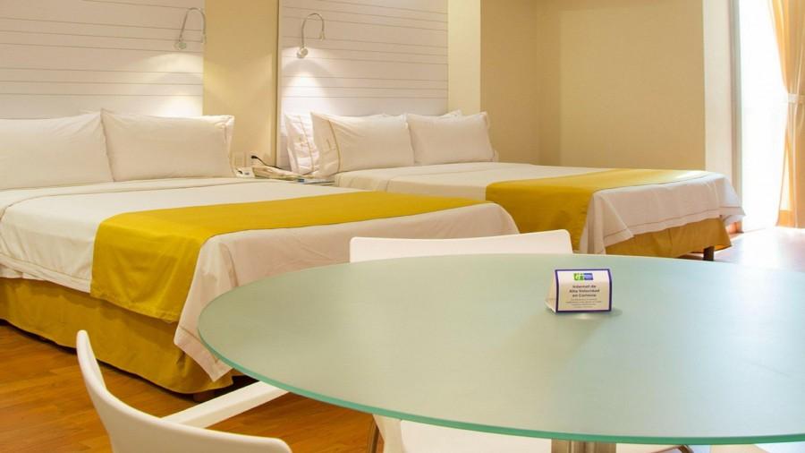 HOLIDAY INN EXPRESS HOTEL & SUITES AT THE WTC — фото 12