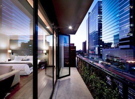 LAS SUITES