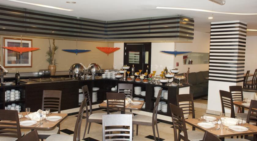PLAZA FLORENCIA SUITES — фото 7