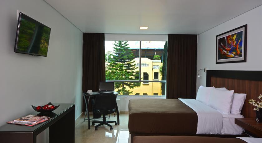 PLAZA FLORENCIA SUITES — фото 10