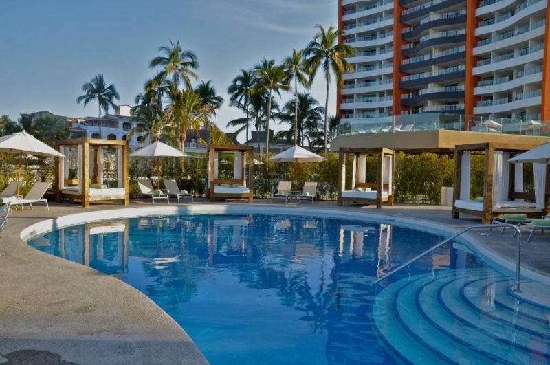 SUNSET PLAZA BEACH RESORT & SPA