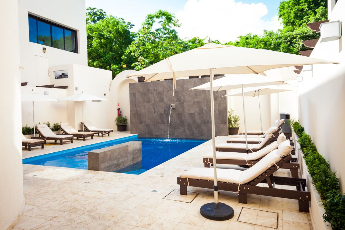 ASPIRA HOTEL & BEACH CLUB