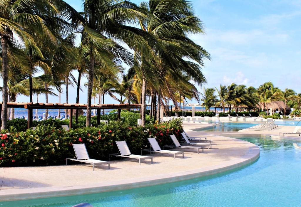 BLUEBAY GRAND ESMERALDA — фото 15