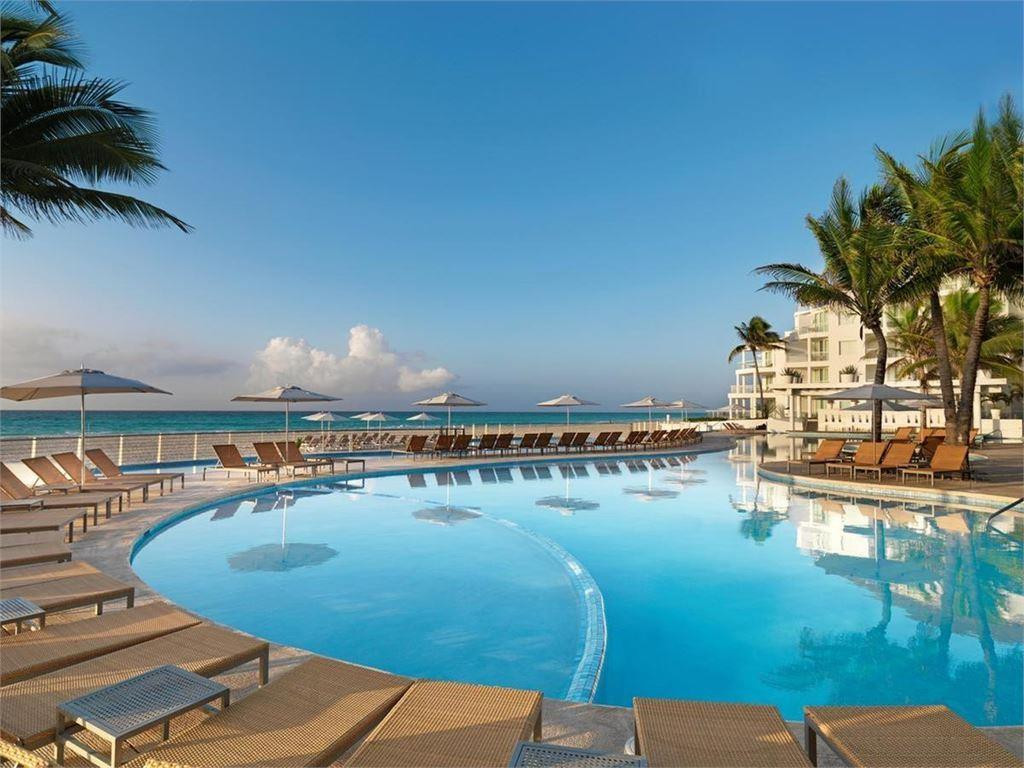 PLAYACAR PALACE