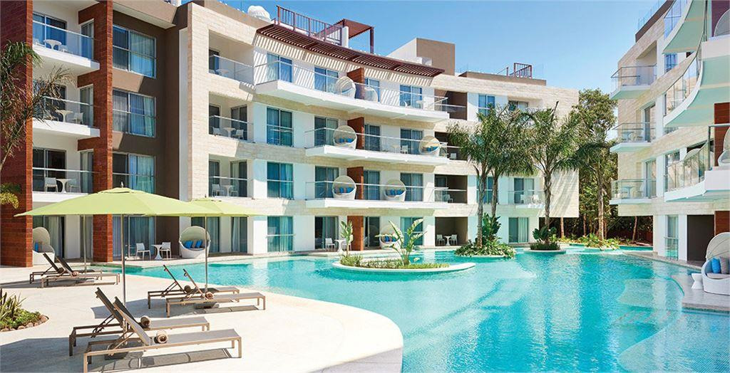 THE FIVES BEACH HOTEL & RESIDENCES (EX. AZUL FIVES HOTEL BY KARISMA)