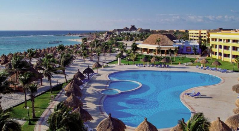BAHIA PRINCIPE VACATION RENTALS - QUETZAL 1 BEDROOM APTS.