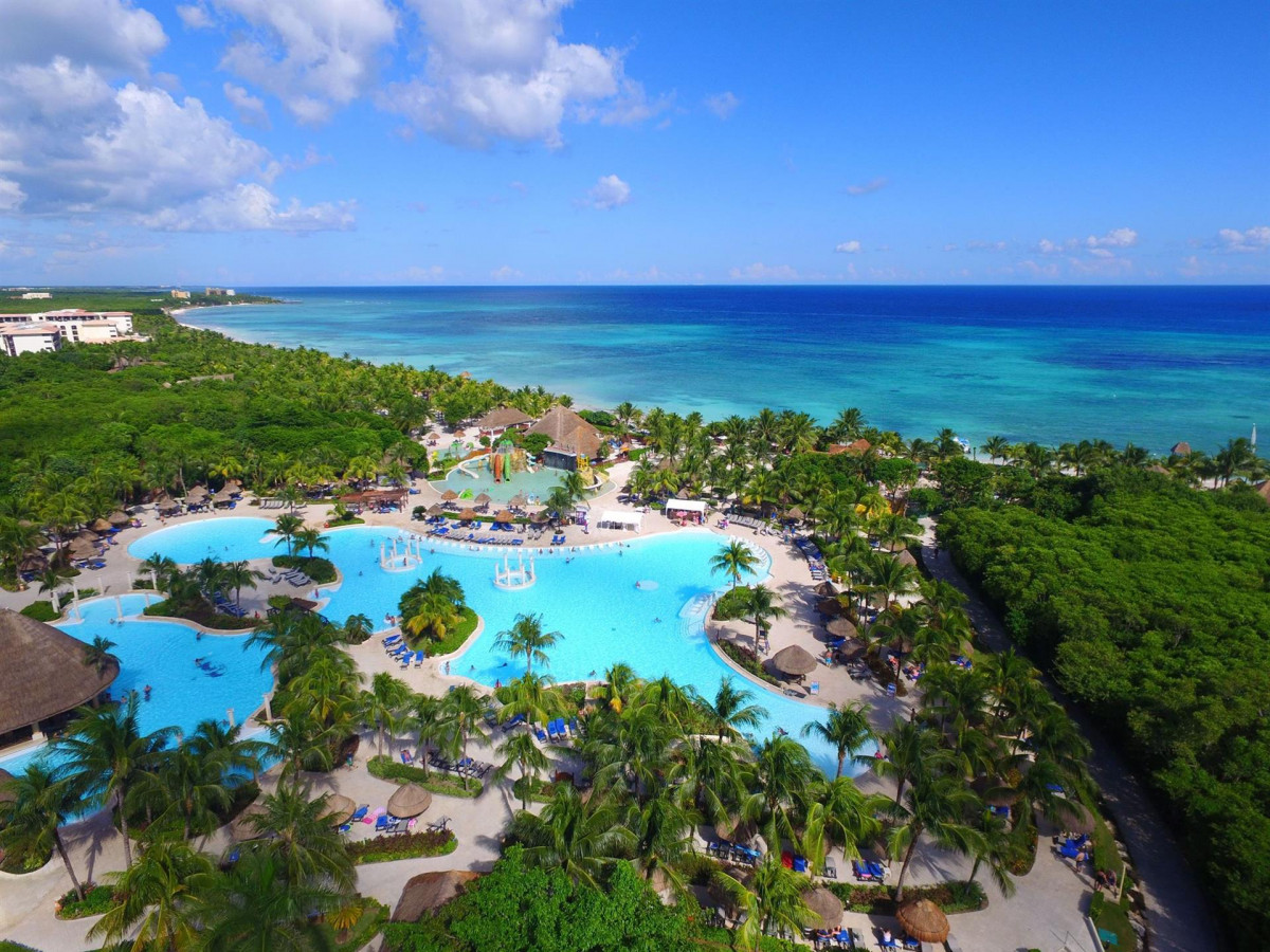 GRAND PALLADIUM COLONIAL RESORT & SPA