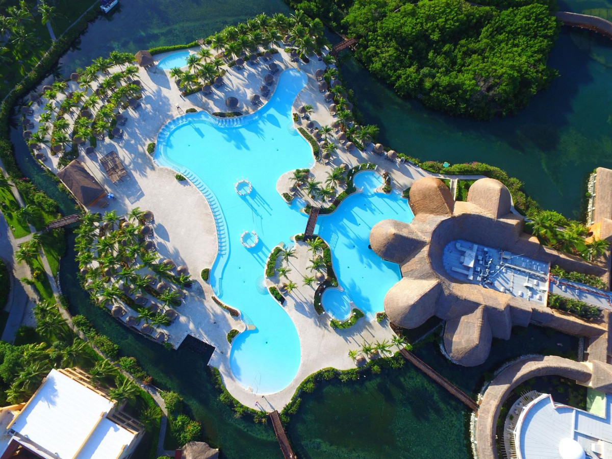 GRAND PALLADIUM WHITE SAND RESORT & SPA — фото 2