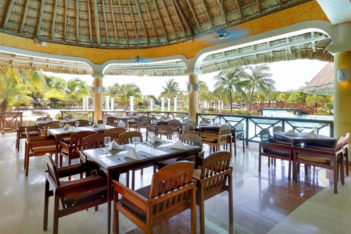 GRAND PALLADIUM WHITE SAND RESORT & SPA — фото 14