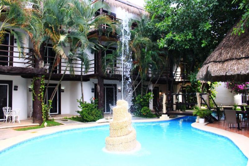 MAYA DEL CARMEN HOTEL