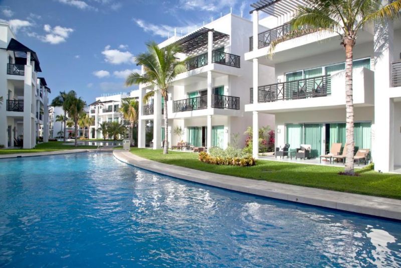 RESIDENCES AT THE FIVES