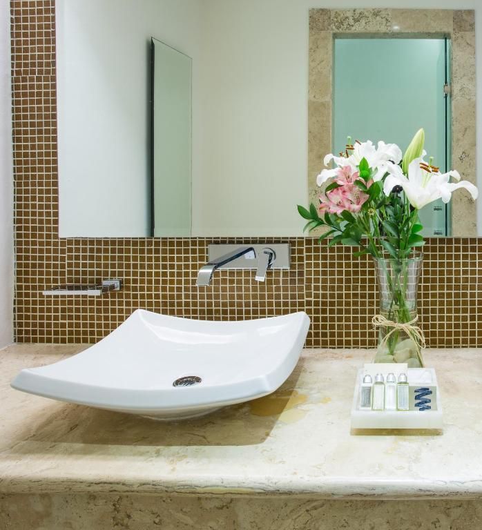 SENSES QUINTA AVENIDA BY ARTISAN ADULTS ONLY — фото 4